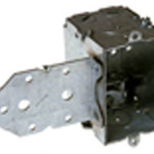 RACO 8522 3" X 2-1/2" DEEP SWITCH BOX EARS WITH BX-"B" BRACKET