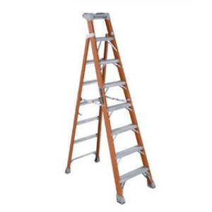 LOUISVILLE FXS1508 8' CROSS STEP LADDER TYPE IA 300LB RATED SHOX & RAPTOR BOOT
