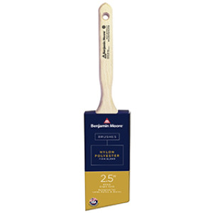 BENJAMIN MOORE U61725-017 2-1/2" NYLON/POLYESTER FIRM BLEND ANGLE SASH BRUSH